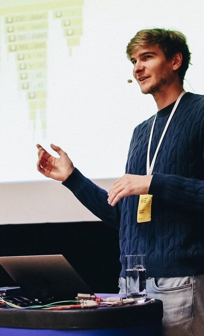 JR Beaudoin speaking at React Day Berlin in 2018.